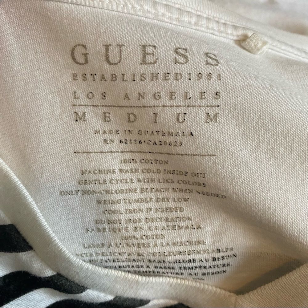 Men's guess black striped white t-Shirt - Picture 10 of 10